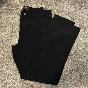 UNTUCKit Black Jeans
